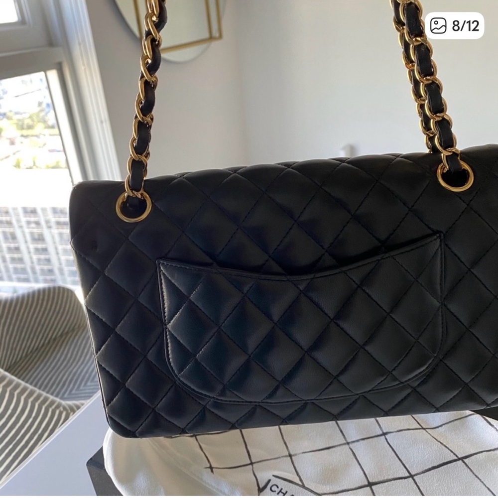 Chanel Black Medium classic flap bag - Picture 8 of 12